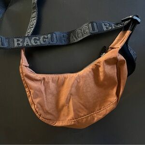Baggu UO Exclusive Mini Crescent Brown Crossbody Bag